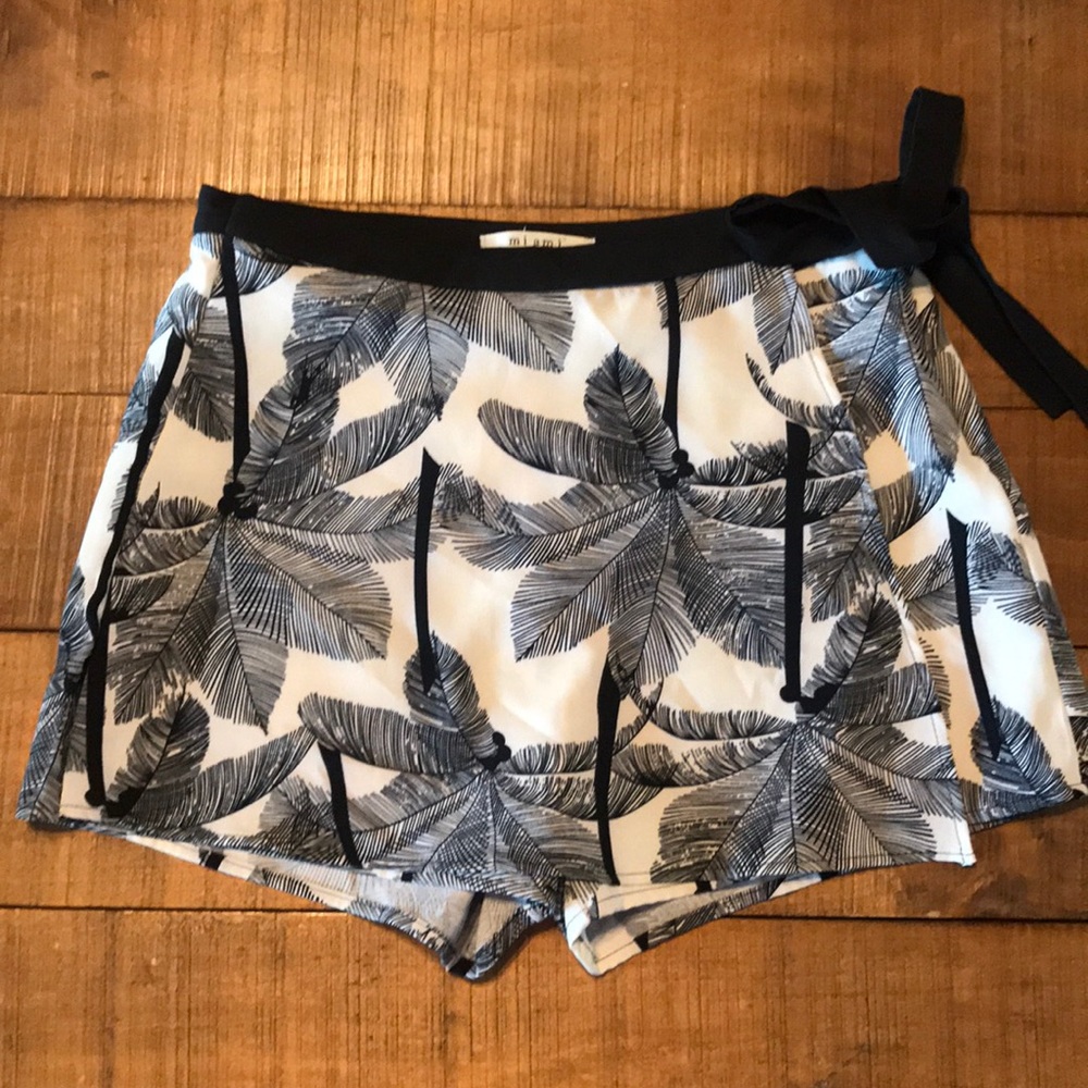 Miami skort